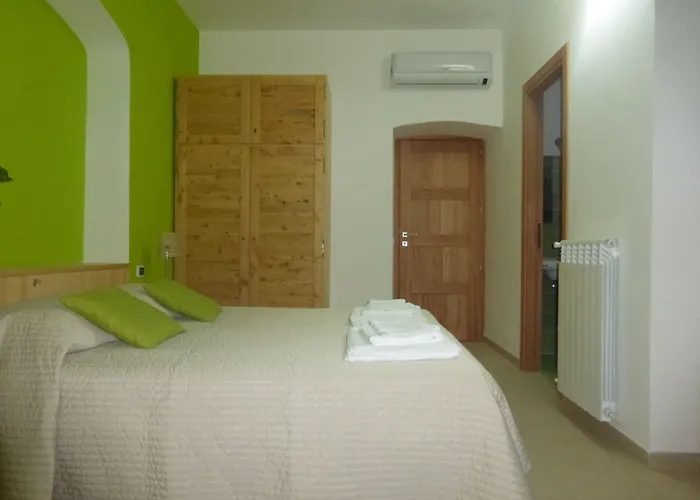 Alle Porte Di San Giovanni 4*