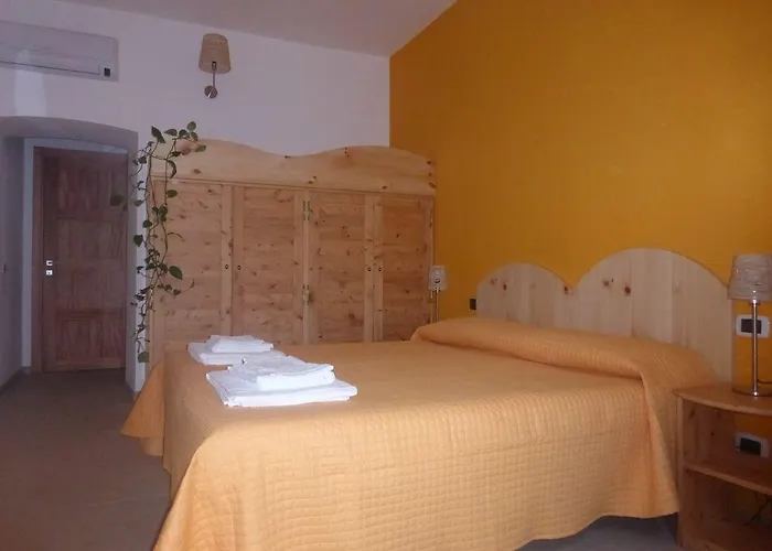 Alle Porte Di San Giovanni Bed & Breakfast